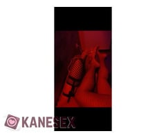 2 φίλες από Αθήνα για αύριο 0111 ΠΑΦΟΣ