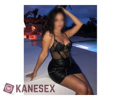 Έλλη, με ορεκτικό κώλο και στήθος - Εικόνα 4