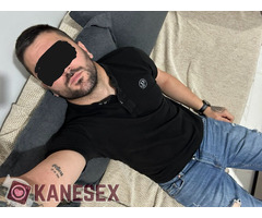 Τώρα Διαθέσιμος.