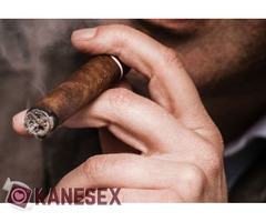 Μια παρουσία που δεν εισβάλλει, αλλά συνυπάρχει.