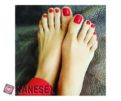 ενδιαφερομαι για κοπέλα με όμορφα και περιποιημένα ποδια!