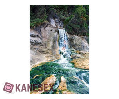 Παρέα για λουτρά θερμοπυλων