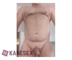 Γεροδεμένος άντρας τριχωτός - Εικόνα 8