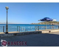 ΠΑΡΤΟΥΖΕΣ ΚΑΙ ΟΡΓΙΑ ΜΕ ΤΗ ΜΑΝΑ, ΤΗΝ ΚΟΡΗ ΚΑΙ ΤΙΣ ΦΙΛΕΣ ΣΟΥ ΜΠΡΟΣΤΑ ΣΤΟΝ ΑΝΔΡΑ ΚΑΙ ΤΟΥΣ ΣΥΓΓΕΝΕΙΣ ΣΟΥ - Εικόνα 1