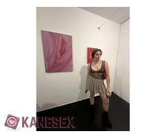 Θηλυκή παρουσία για άντρες που ξέρουν να δίνουν - Εικόνα 4
