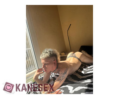 Ζωντανά τώρα  19 χρονων femboy - Εικόνα 2