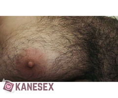 Θέλω να γλύψω τον ώριμο τριχωτό πούτσο σου