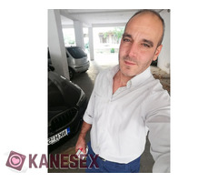 39 χρονών από Θεσσαλονίκη γνωριμία με γυναίκες και μόνο..