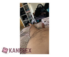 Πουτανακι να μου αρμέξει την πουτσα!