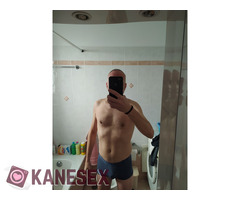 ΑΝΔΡΑΣ BISEXUAL ΓΙΑ ΖΕΥΓΑΡΙ!!!