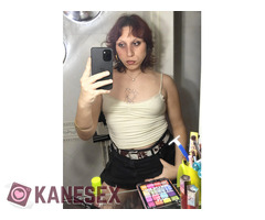 Trans γυναίκα... 69 877 Ι76 ΙΙ