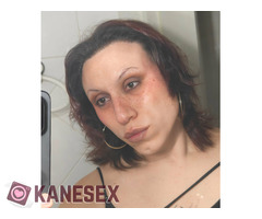 Trans γυναίκα... 69 877 Ι76 ΙΙ