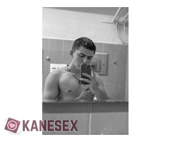 Άντρας ψάχνει γυναίκα