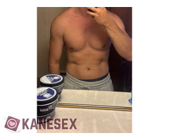 Ώριμος καυλωμενος ψάχνει