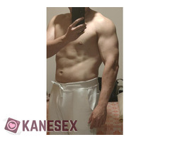 Ψάχνω γυναίκα ή και ζευγάρια