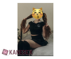 Νεαρή και όμορφη φοιτήτρια, αυνανίσου μαζί μου. - Εικόνα 3