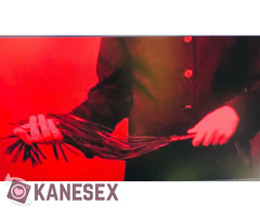 Dom αναζητά υποτακτικά άτομα (ανεξαρτήτως φύλου)