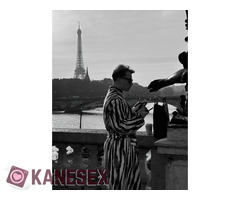 Ραφαέλ  Fit Twink για Διακριτική Παρέα στην Αθήνα