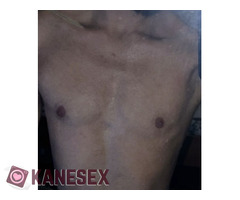 Για όσους γουστάρουν νεαρό μικροκαμωμένο κάτι ιδιαίτερο