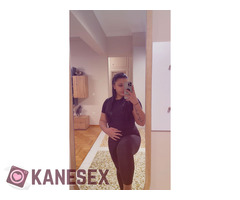 Είμαι η καυτή χρύσα της πόλης 6997813762