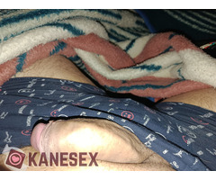 Ψάχνω παθητικό για το πρωί να με τσιμπουκωσει και να τον γσμησω